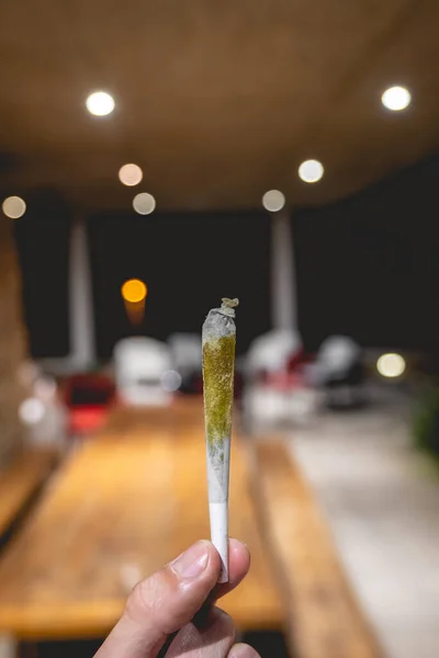 Fingers Holding Big Handmade Marijuana Joint Cannabis Cigarette Rosin Front — Stock Photo, Image
