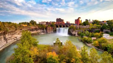 Rochester 'daki Yüksek Şelale