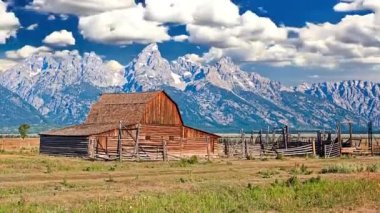 grand teton Milli Parkı ABD moulton ahırda