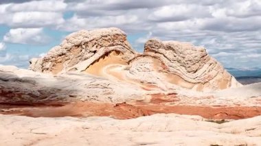 Beyaz cepte eşsiz kumtaşı oluşumu, vermilion uçurumları ulusal anıt, Arizona, ABD.