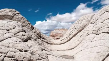Beyaz cepte eşsiz kumtaşı oluşumu, vermilion uçurumları ulusal anıt, Arizona, ABD.