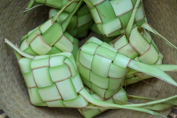 Ketupat Albóndigas Arroz Comida Asiática Tradicional Generalmente Utilizada Para Celebraciones —  Fotos de Stock