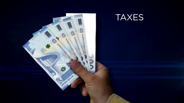 Azerbeidzjan Manat Met Papieren Briefjes Fan Van Azn Bankbiljetten Hand — Stockvideo