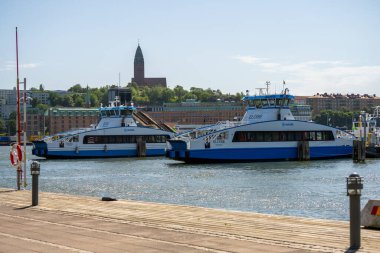 Göteborg, İsveç - 11 Haziran 2022: Elektrik hibrit feribotu Eloise Gothenburg limanında.