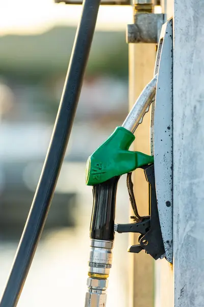 Lindesnes Norvegia Agosto 2022 Maniglia Benzina Agganciata Una Pompa — Foto Stock
