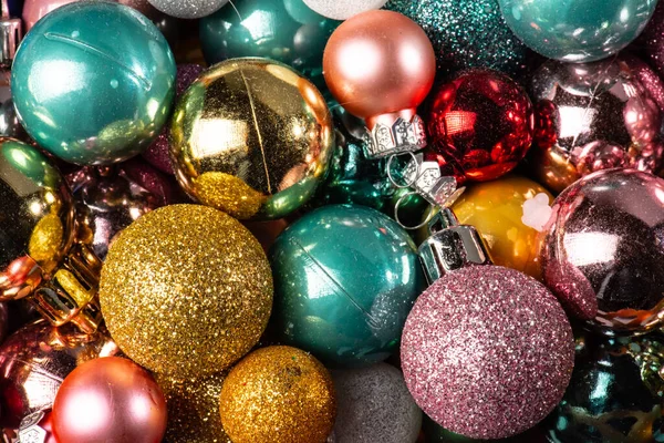 Sortiment Bile Strălucitoare Crăciun Multi Colorate — Fotografie, imagine de stoc