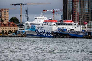 Göteborg, İsveç - 28 Ağustos 2022: Stena Line Carisma terminalde yatıyordu.