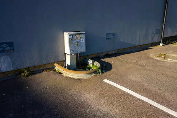 Гётеборг Швеция Ноября 2022 Года Электрическая Распределительная Коробка Парковке Металлической — стоковое фото