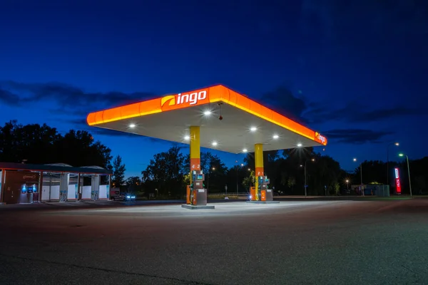Gotemburgo Suecia Septiembre 2022 Gasolinera Ingo Por Noche —  Fotos de Stock