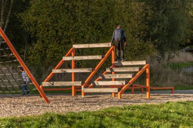 Göteborg, İsveç - 26 Eylül 2021: Engel parkurunun bir parçası.