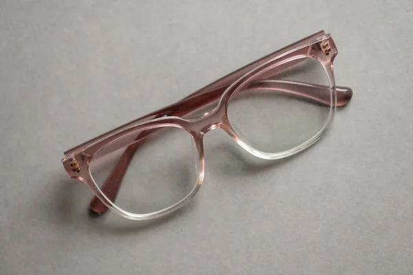 Pink Glasses Grey Background — Stock Photo, Image