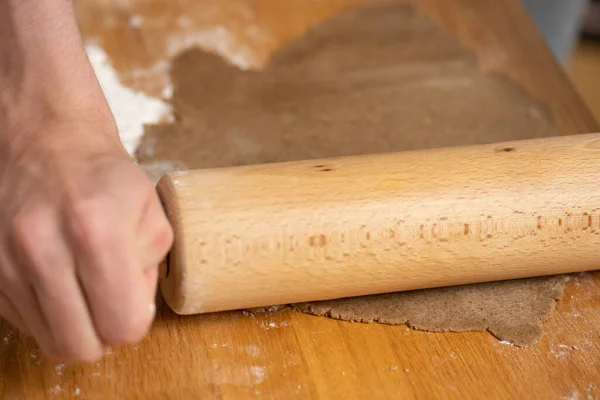 Rolling Pin Making Gingerbread Cookies — Stock Photo, Image