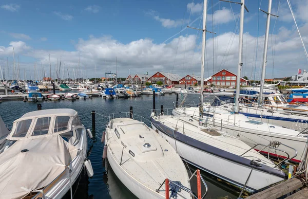 ホガナス スウェーデン 2021年7月18日 ホガナマリーナでボート — ストック写真