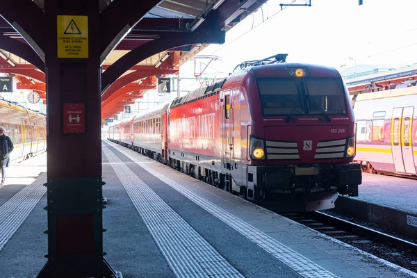 Göteborg Schweden März 2022 Siemens Vectron Lokomotive Zieht Einen Snalltaget — Stockfoto