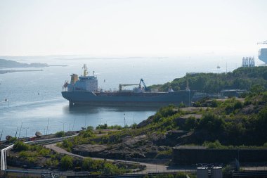 Göteborg, İsveç - Haziran 05 2023: Göteborg limanında petrol tankeri Ekfjord.