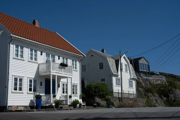 Lyngdal Noruega Julio 2023 Casas Tradicionales Modernas Korshavn — Foto de Stock