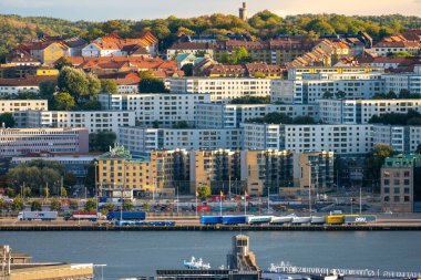 Göteborg, İsveç - 18 Eylül 2022: Masthugget 'deki büyük apartman kompleksleri.