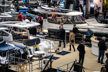 Göteborg, İsveç - 11 Şubat 2024: Tekneler Göteborg Boat Show 'da sergileniyor.