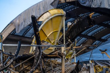 Göteborg, İsveç - 24 Şubat 2024: Yangından sonra Liseberg Oceana su parkının kalıntıları.