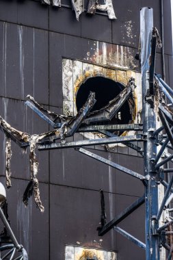 Göteborg, İsveç - 24 Şubat 2024: Yangından sonra Liseberg Oceana su parkının kalıntıları.