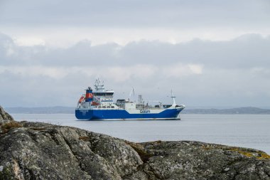 Kungalv, İsveç - 21 Mart 2024: Penta 40 katamaran Volvo Penta test gemilerinden biridir.