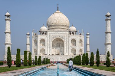 Taj Mahal, dünyanın 7 harikasından biri, Agra India.