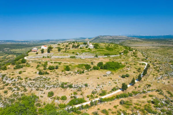 Uitzicht Vanuit Lucht Historische Stad Varvaria Heuvel Dalmatië Kroatië — Stockfoto