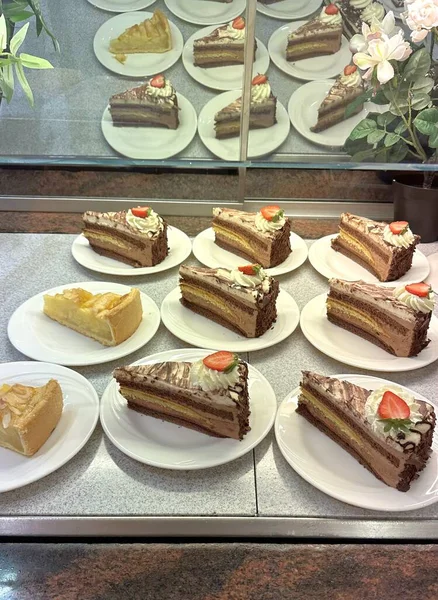 Pezzi Torte Torte Mostra Nella Caffetteria — Foto Stock