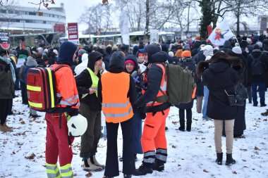 Berlin Almanya 12.02.2023, Filistin yanlısı gösteriler ve acil tıp çalışanları