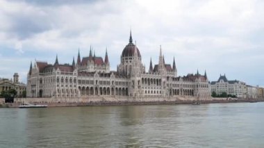 2023-05-21 Macaristan parlamento binası, Budapeşte, Macaristan