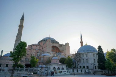 Ayasofya Camii, İstanbul, Türkiye, tam manzara