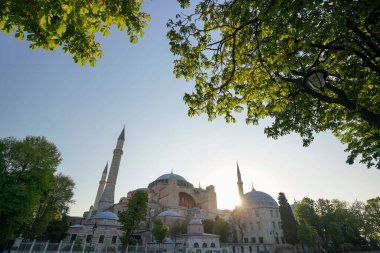 Ayasofya Camii, İstanbul, Türkiye, tam manzara
