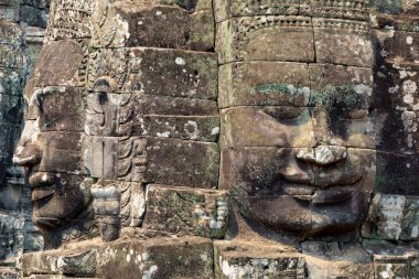 Bayon Tapınağı, Angkor, Siem Reap, Kamboçya, Bayon 'daki dev başkanlar, Angkor kompleksinin içindeki tapınaklardan biri.