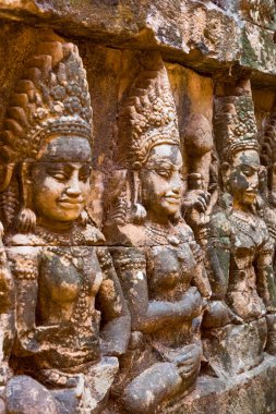 Angkor Thom, Siem Reap, Kamboçya, cüzzamlı kral terasında rahatlama, antik Angkor Thom şehrinin bir parçası.