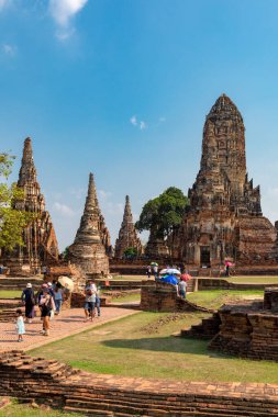 Wat Chaiwatthanaram Ayutthay ve Tayland 'da mavi gökyüzü