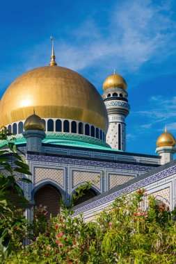 Brunei Darussalam, Bandar Seri Begawan - 17 Mart 2018: Jame 'Asr Hassanil Bolkiah Camii, Brunei' nin en önemli camilerinden biri.