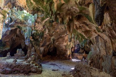 Doğal Mağara İçi, Kireçtaşı Kaya oluşum Mağarası, Kameralar, Filipinler 