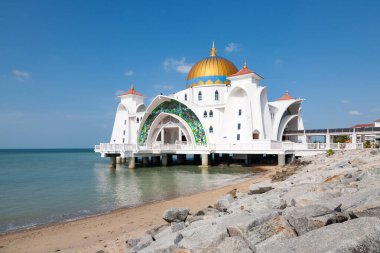 Mescid Selat Melaka, Malezya Turizmi, İslami Mimarlık Tarihi Taşı, Su Camisi
