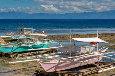 Filipinler Adası Plajı, Bangka Seyahat Botları, Camotes, Filipinler