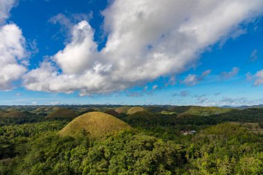 Çikolata Tepeleri muhteşem hava manzarası 