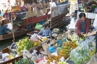 Yüzen Pazar, Güneydoğu Asya Seyahat, Damnoen Saduak 
