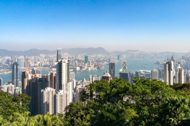 Hong Kong 'un dağdan görünüşü