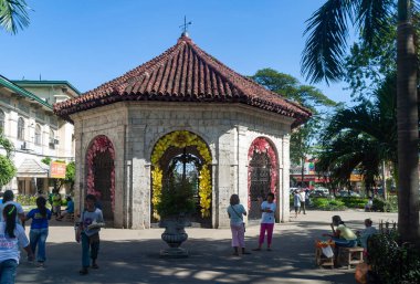 Macellan Haçı, Filipinler 'in Cebu şehrinin tarihi simgesidir.. 