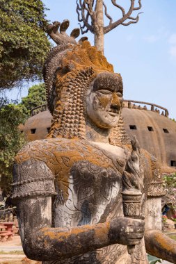 Buda Parkı 'ndaki taş heykel, Xieng Khuan olarak da bilinir, 1958' de Luang Pu Bunleua Sulilat tarafından inşa edildi, bir Budist keşiş..