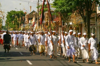 Dini tören sırasında, Bali, Endonezya 'daki Bali halkı 