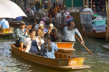 Yoğun Tayland Kanalı, Tayland, Güneydoğu Asya 'da Gün ortası Durağı 