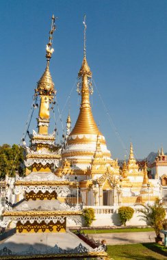 Mae Hong Son, Tayland - 21 Ocak 2007 Wat Chong Klang 'da Sahne.