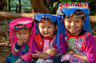 Tepe kabileleri, Chiang Rai, Tayland - 23 Ocak 2007: Risu kabilesinin çocukları.