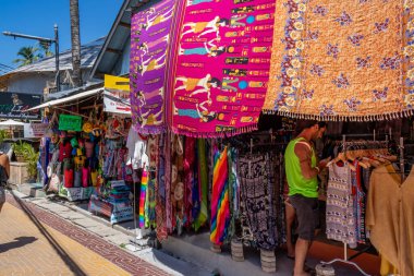 Phi Phi Adası Krabi Tayland 28 Ocak 2016 Ao Tonsai köyünde, Koh Phi Phi Don 'da trafik yok.