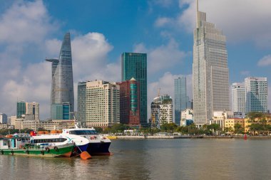 Saigon 'un Modern Yüzü: Tarihsel Nehir Yüzünden Yükselen Kuleler